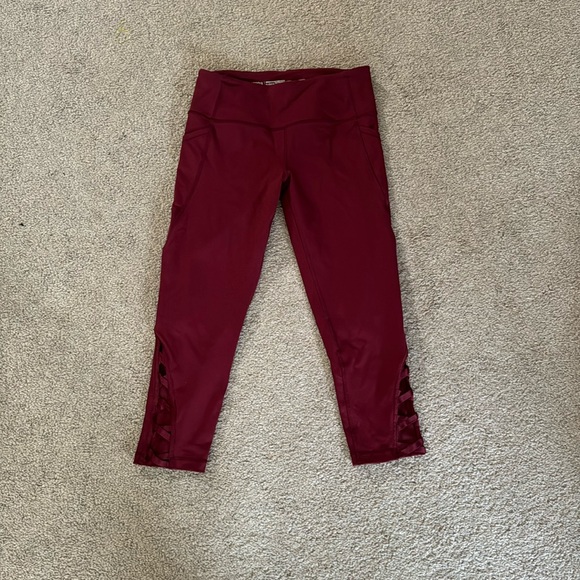 Victoria Secret 3/4 sport tight - Picture 1 of 4